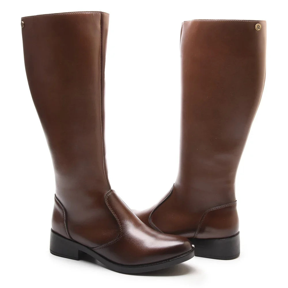 Bota Montaria Versales